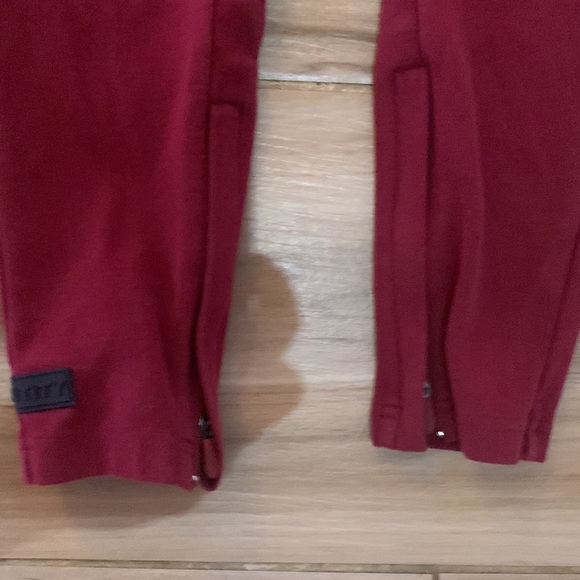 Alphalete Red Sweatpants - Picture 10 of 13